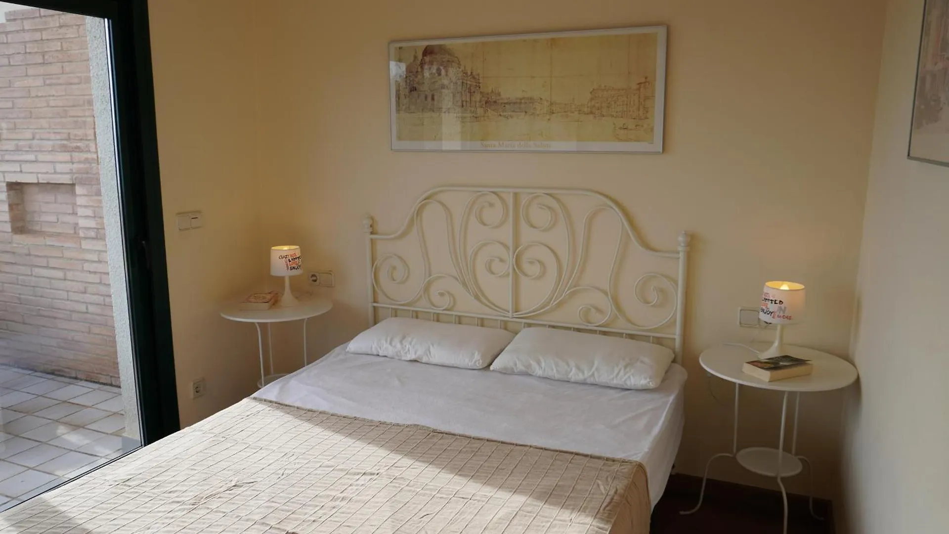 톨로엘라데몽트그리 Escoles 1 - L'Estartit; Centro - Es-323-91 아파트
